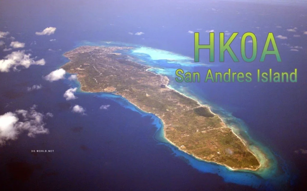 Vista aérea da Ilha San Andrés com texto HK0A