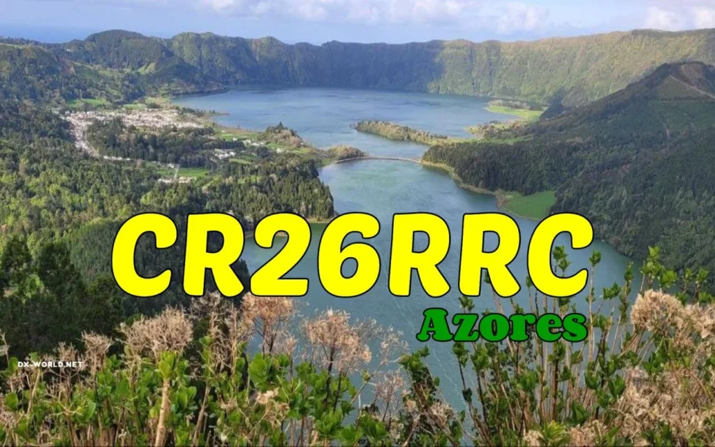Vista panorâmica do lago nas Azores com texto CR26RRC