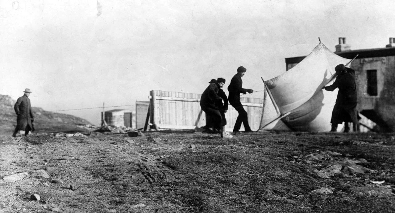BBC relembra primeira ligação transatlântica por ondas curtas de 1901: Marconi e o papagaio Levitor em St. John’s