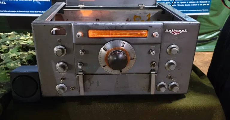 Radioamadores de Campinas recebem título militar!